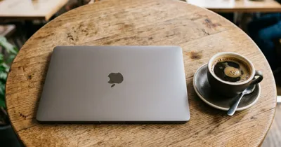 【脱・道具沼】高級キーボードは今すぐ捨てろ。「場所を選ばず100％で働く」ための究極の思考法